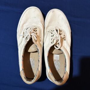 Vans Shoes Unisex M 9 Or W 10.5White Dolphin Desert Flower Lace Up